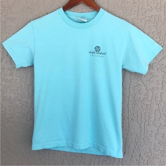 Simply Southern Date Attire Must Haves Short Sleeve Crewneck Graphic‎ T-shirt - Picture 3 of 7